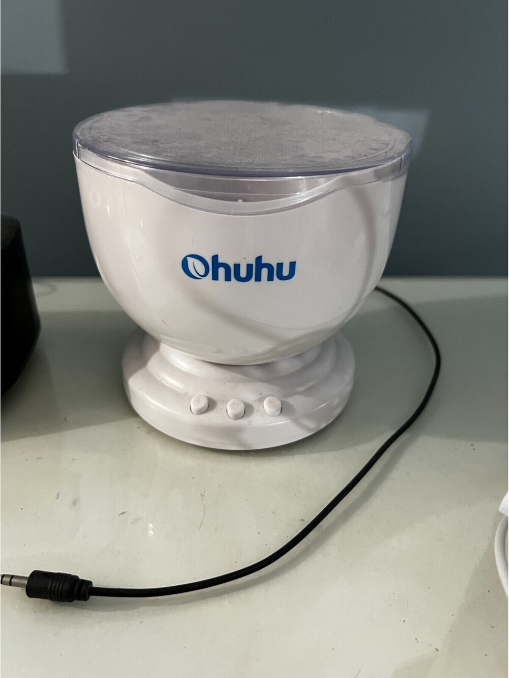 ohuhu ocean wave night light projector and music player